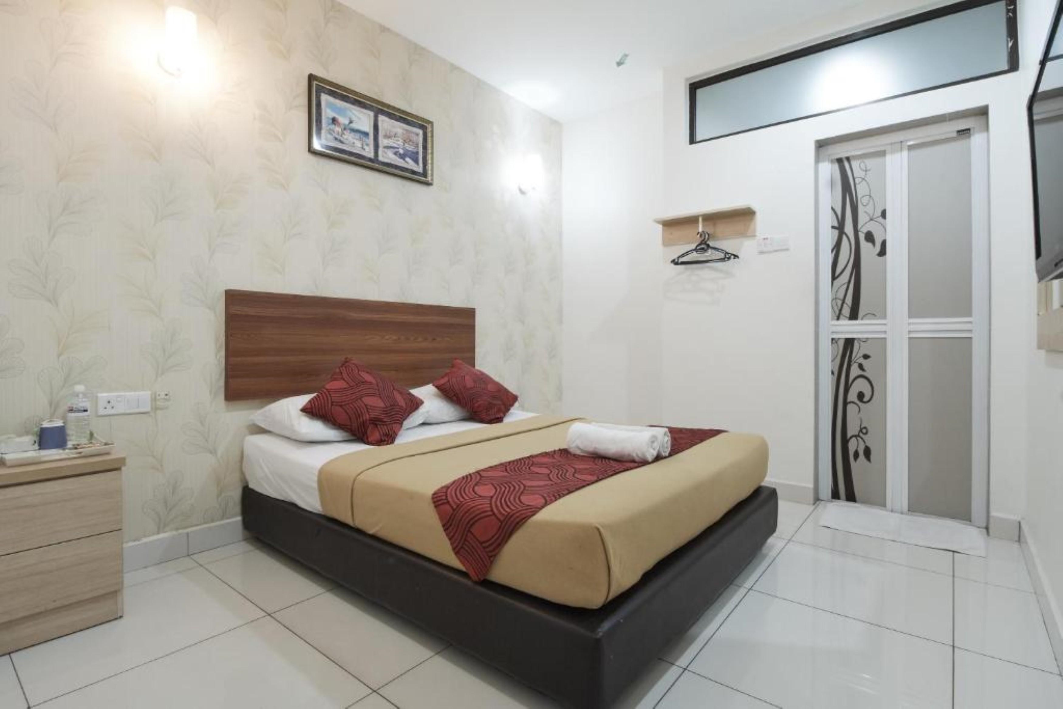 Coop Hotel Putrajaya & Cyberjaya Kampung Dengkil Exterior photo