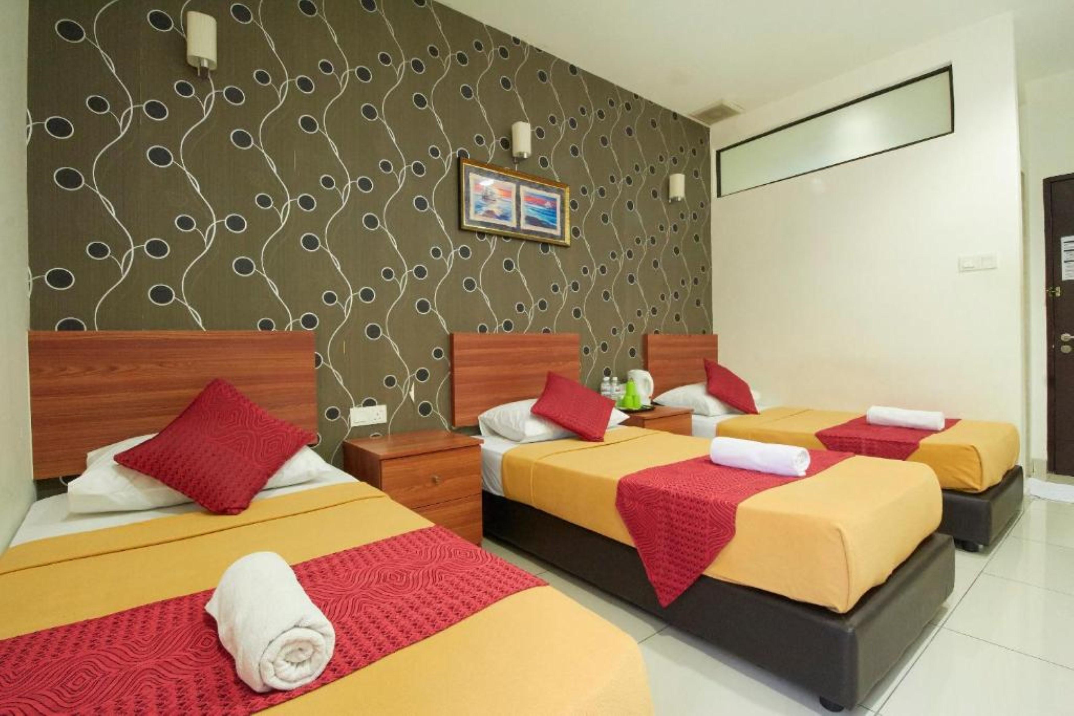 Coop Hotel Putrajaya & Cyberjaya Kampung Dengkil Exterior photo