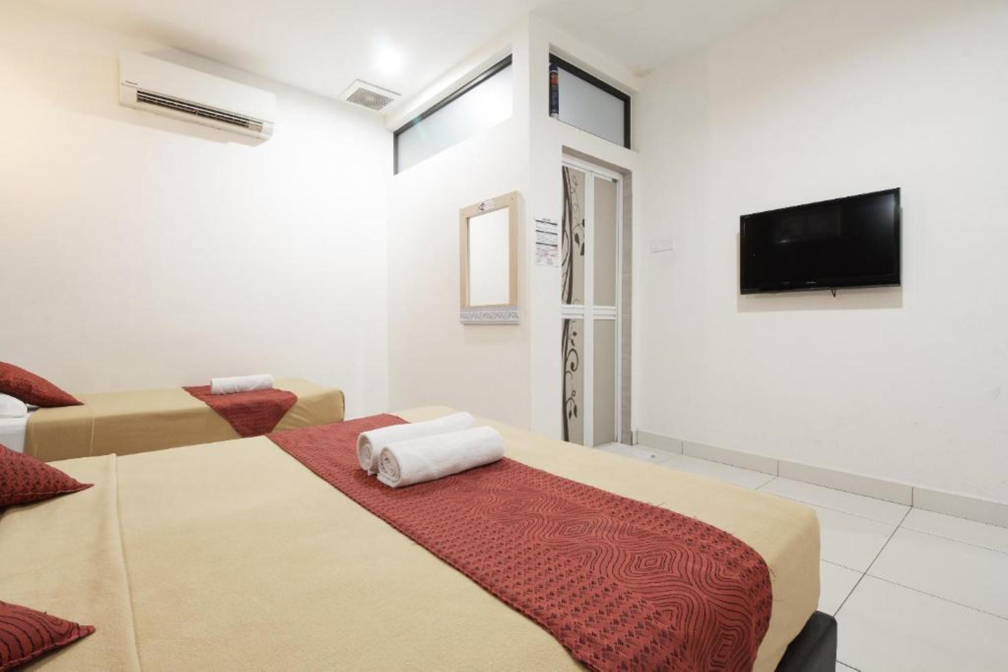 Coop Hotel Putrajaya & Cyberjaya Kampung Dengkil Exterior photo